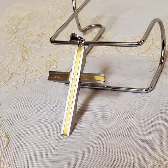 Stainless Steel Cross Pendant - Picture 6 of 9